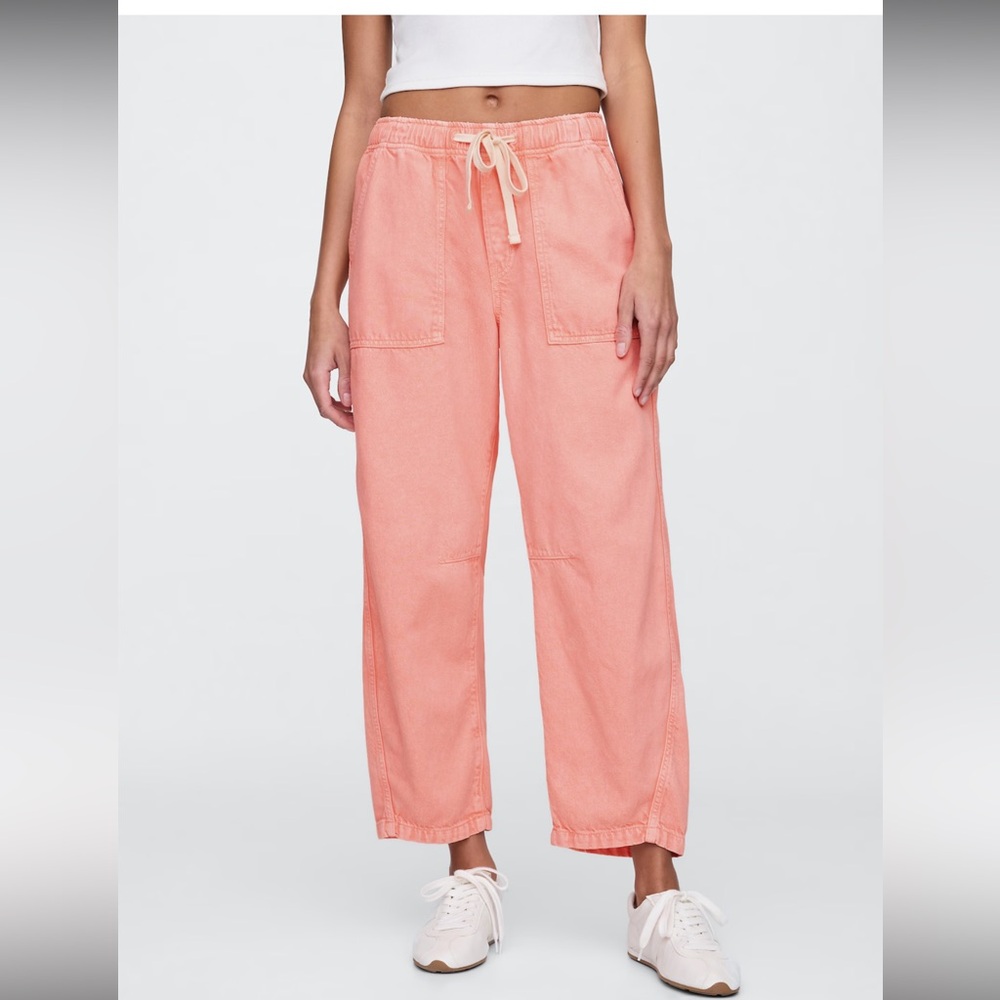 GAP Mid Rise SuperSoft Pull-On Barrel Jeans - Picture 2 of 11